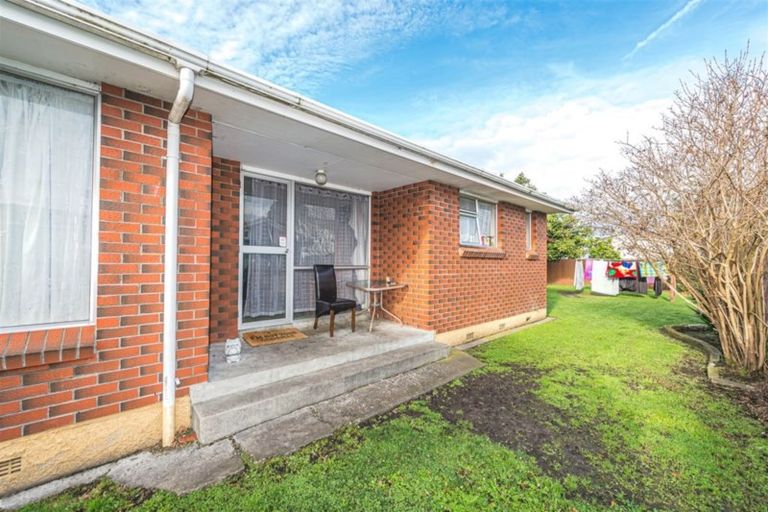 Photo of property in 22 Ruru Street, Waikanae, 5036