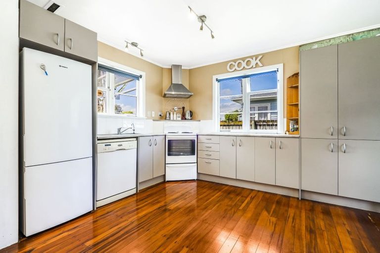 Photo of property in 193 Clarkin Road, Fairfield, Hamilton, 3214