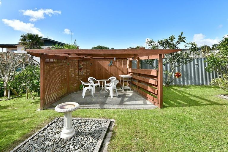 Photo of property in 10 Kawau View Road, Snells Beach, 0920