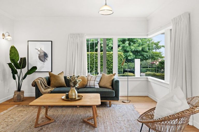 Photo of property in 130 Margaret Avenue, Havelock North, 4130