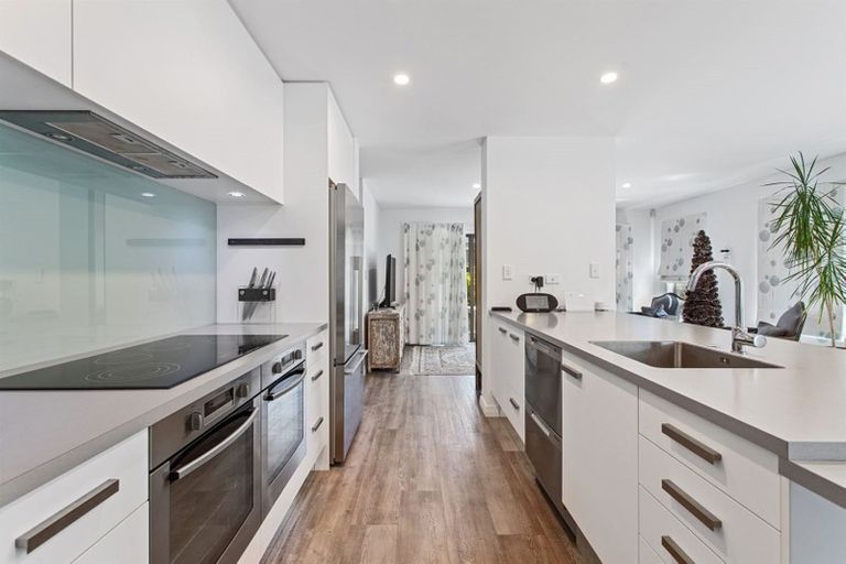 Photo of property in 10 Phillip Street, Ohope, 3121