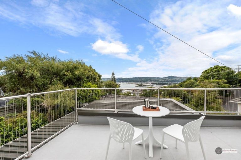 Photo of property in 2/90 Howard Road, Point Howard, Lower Hutt, 5013