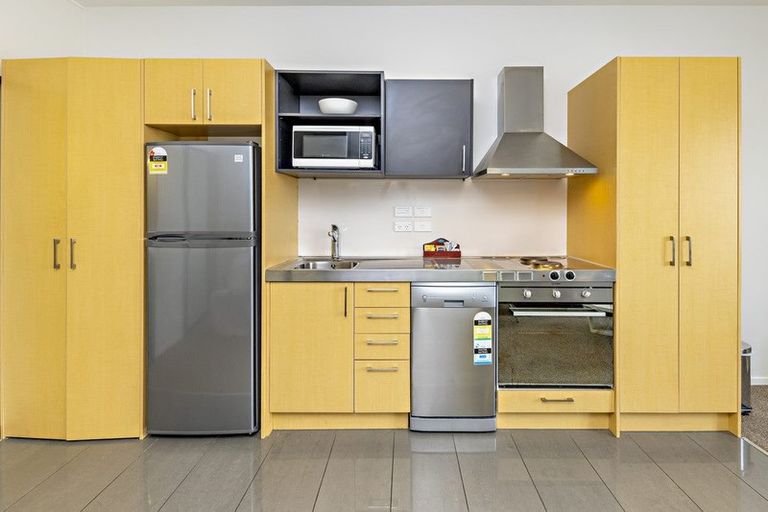 Photo of property in Twin Towers, 512/17 Putney Way, Manukau, Auckland, 2104