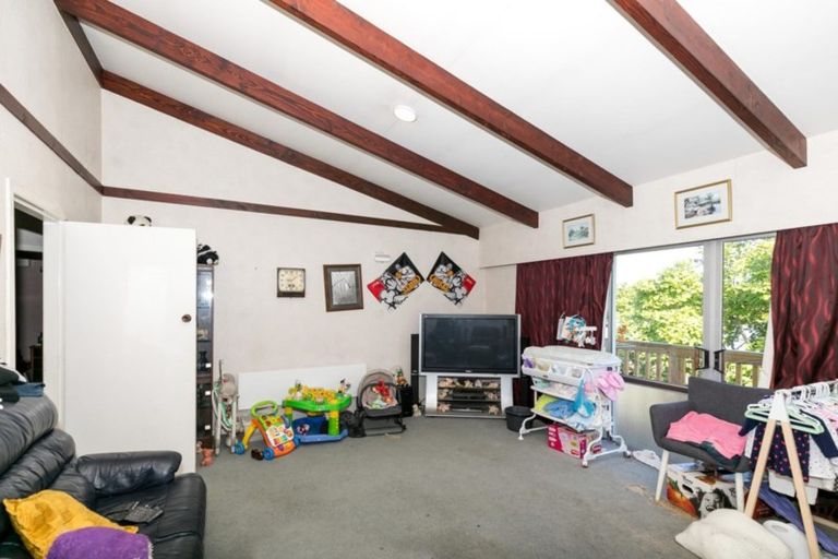 Photo of property in 9 Sutton Crescent, Hillcrest, Hamilton, 3216