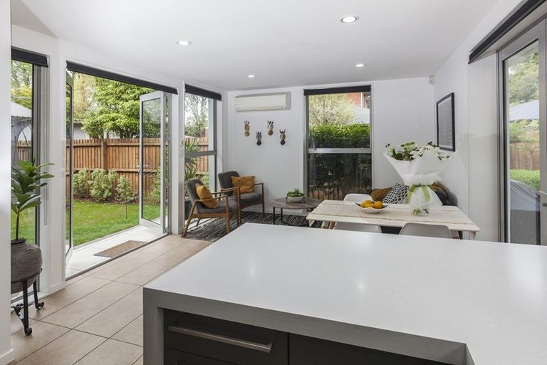 Photo of property in 20 Straven Road, Riccarton, Christchurch, 8011