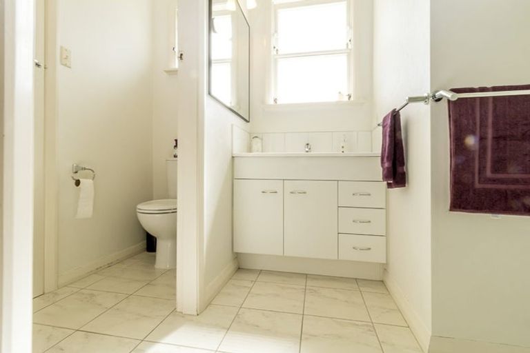 Photo of property in 109 Fitzroy Street, Terrace End, Palmerston North, 4410