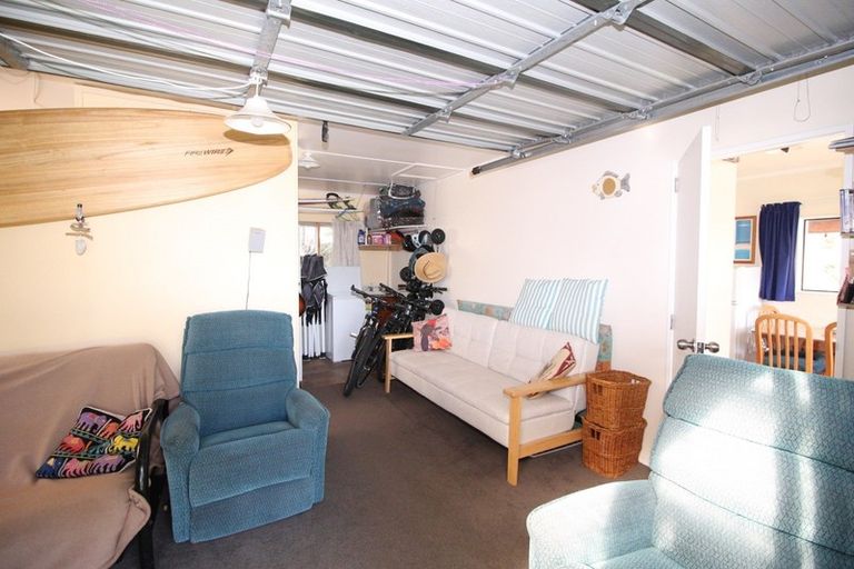 Photo of property in 160 Waimaire Avenue, Matarangi, Whitianga, 3592