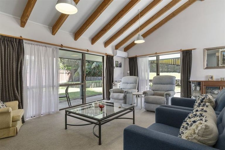 Photo of property in 4 Ferndown Close, Brookfield, Tauranga, 3110