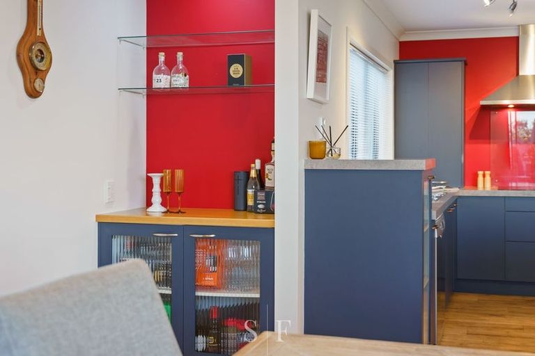 Photo of property in 155 Field Way, Waikanae Beach, Waikanae, 5036