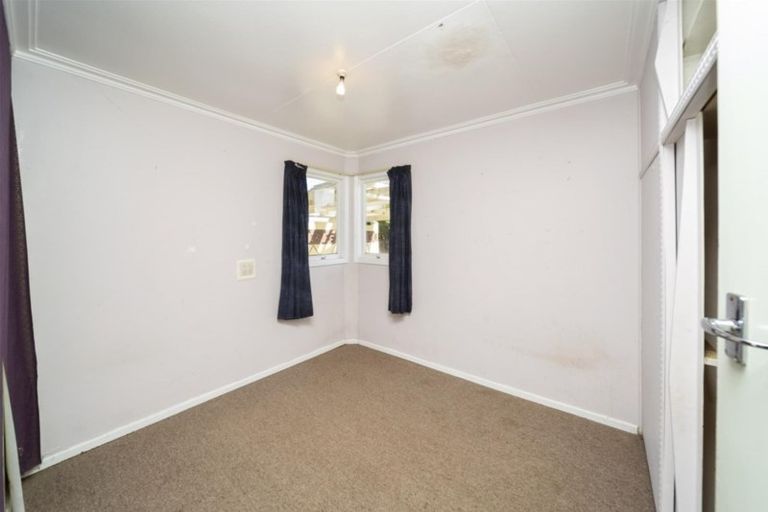 Photo of property in 13 Rimu Street, Hawera, 4610