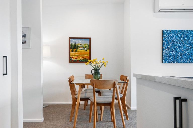 Photo of property in 8 Neplusultra Street, Cromwell, 9310