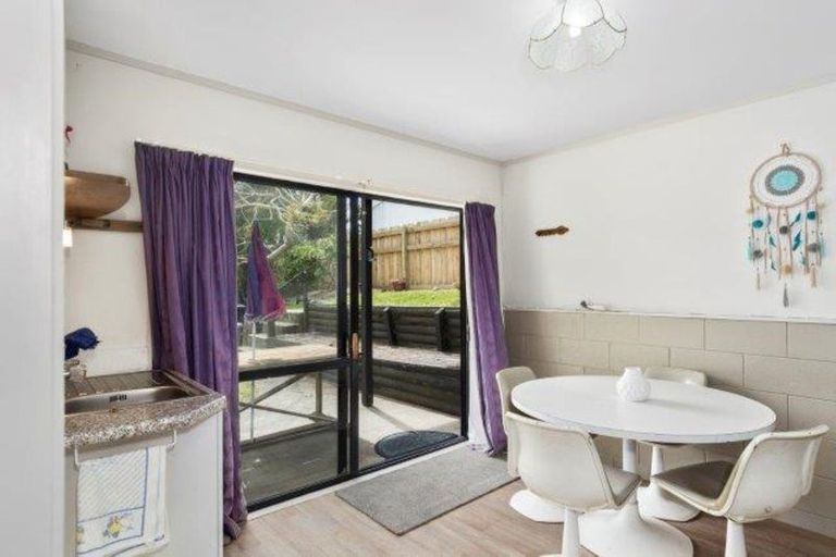 Photo of property in 37 Grove Avenue, Mount Maunganui, 3116