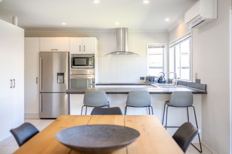 Photo of property in 8 Plantation Avenue, Flat Bush, Auckland, 2016