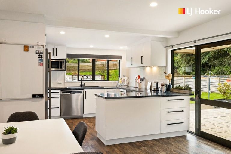 Photo of property in 21 Binnie Street, Abbotsford, Dunedin, 9018