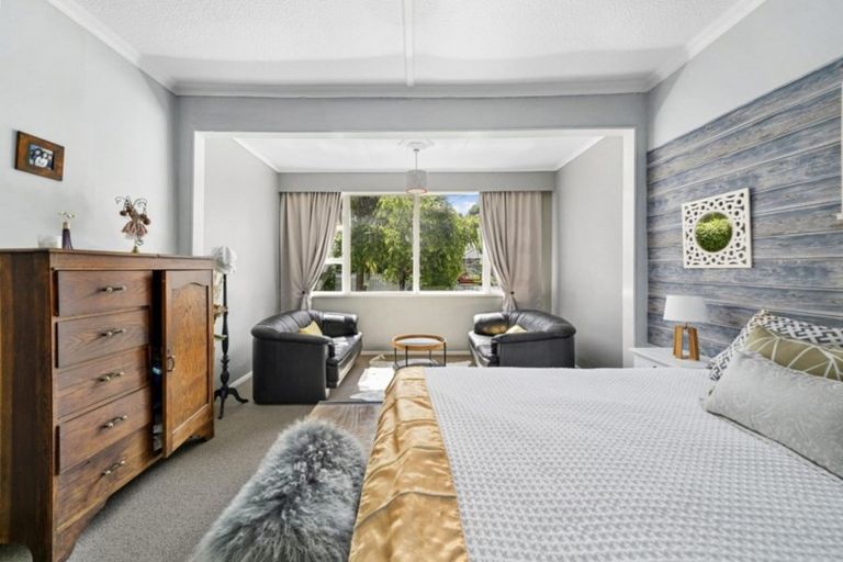 Photo of property in 69 Pine Avenue, Ebdentown, Upper Hutt, 5018