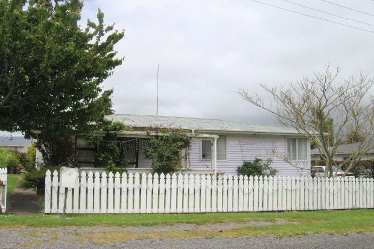 Photo of property in 4 Martin Place, Ohakune, 4625