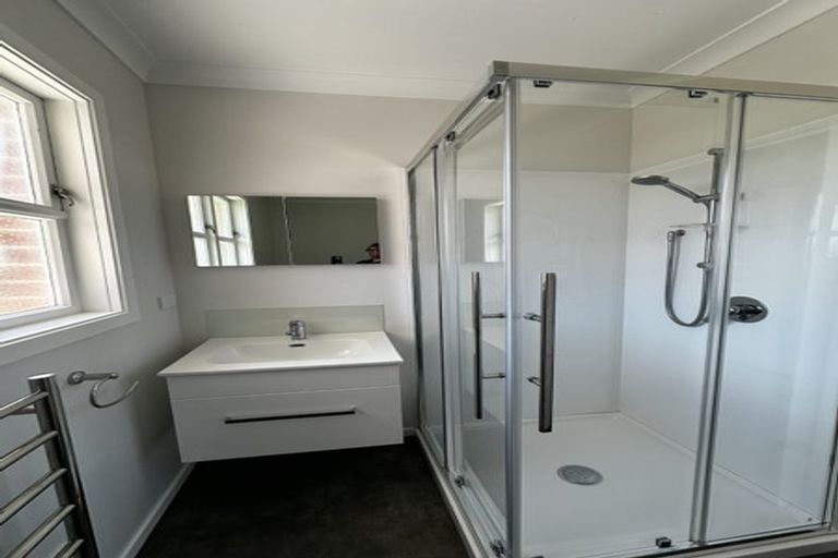 Photo of property in 22 Stanley Street, Levin, 5510