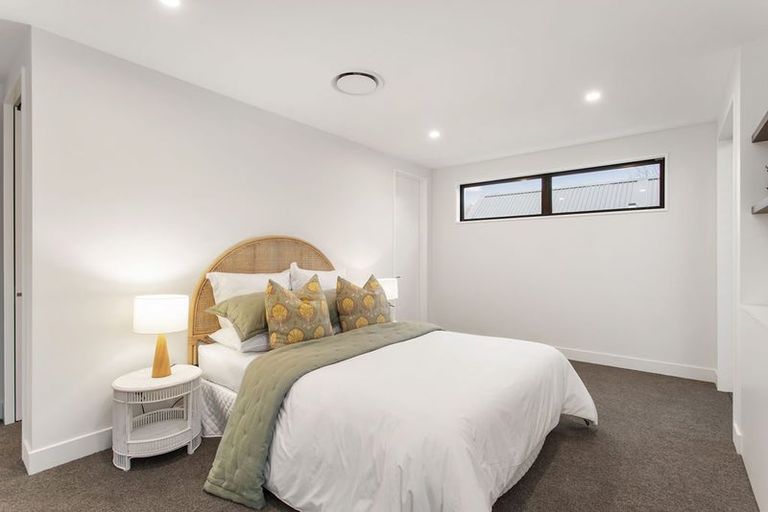 Photo of property in 17b Kirkwood Avenue, Upper Riccarton, Christchurch, 8041