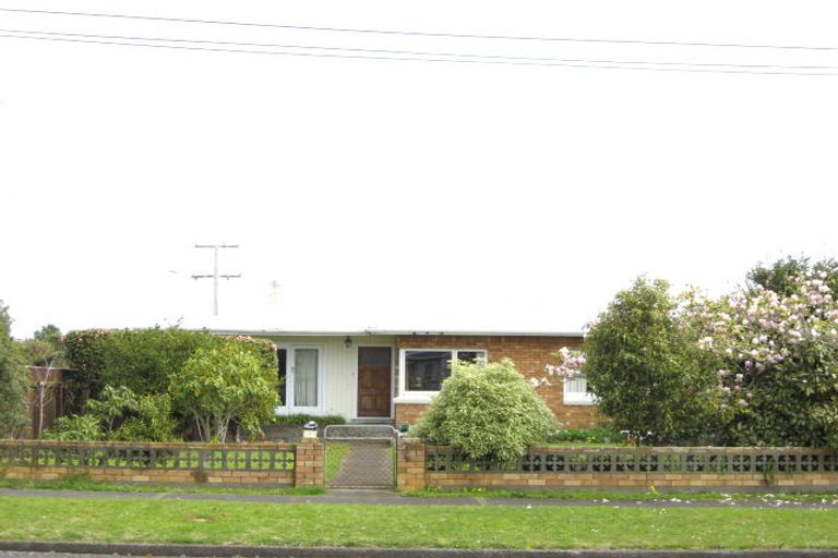 Photo of property in 1 Truby King Street, Merrilands, New Plymouth, 4312