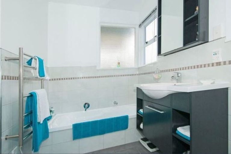 Photo of property in 15 Harley Grove, Boulcott, Lower Hutt, 5010