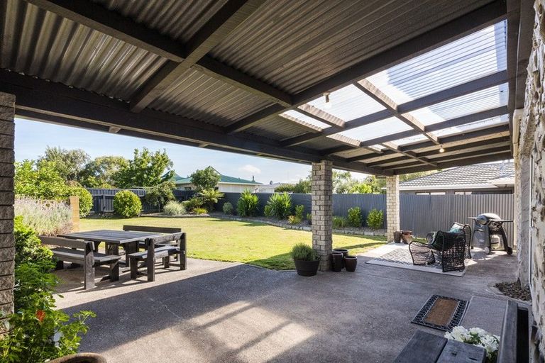 Photo of property in 18 Queen Street, Feilding, 4702