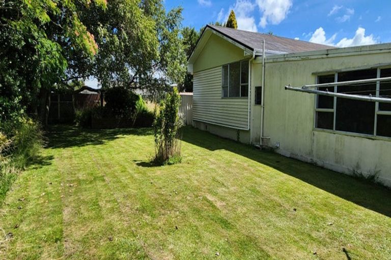 Photo of property in 10 Pitt Street, Normanby, Hawera, 4614
