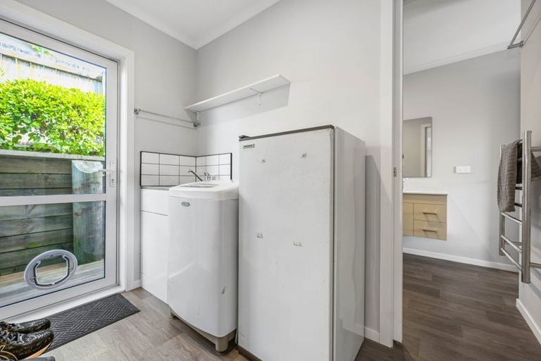 Photo of property in 1145a Heaphy Terrace, Fairfield, Hamilton, 3214