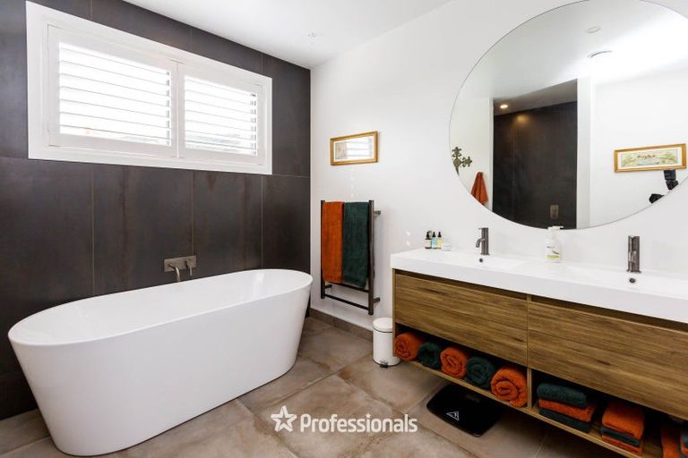 Photo of property in 478 Katherine Mansfield Drive, Blue Mountains, Upper Hutt, 5371