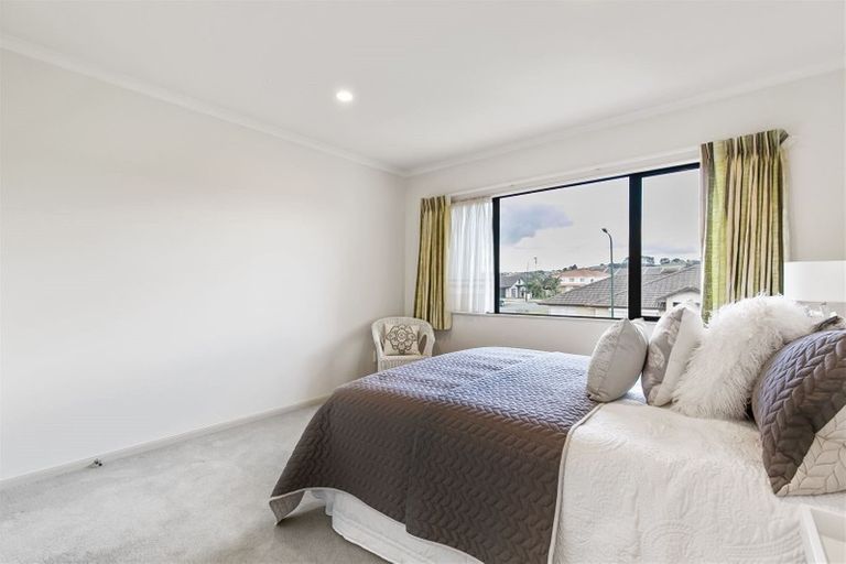 Photo of property in 1 Clomell Drive, Flat Bush, Auckland, 2019