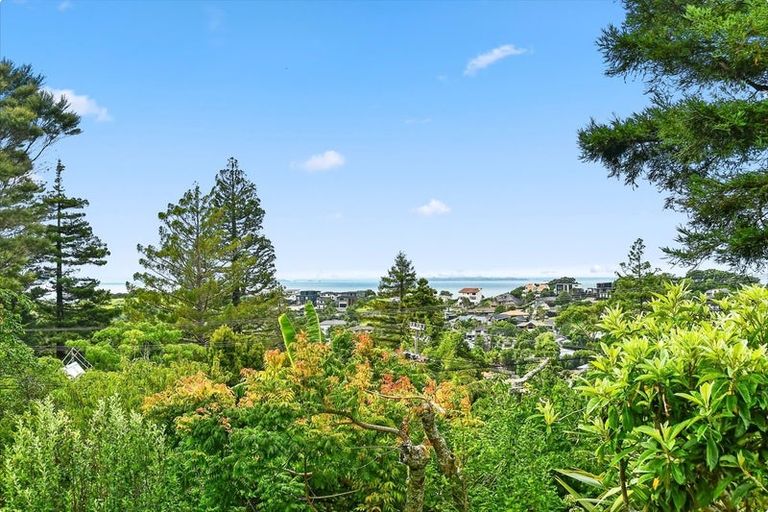 Photo of property in 196 Wade River Road, Wade Heads, Whangaparaoa, 0932