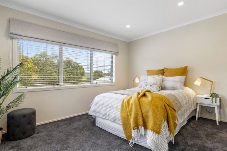 Photo of property in 2/745 Acacia Bay Road, Acacia Bay, Taupo, 3330