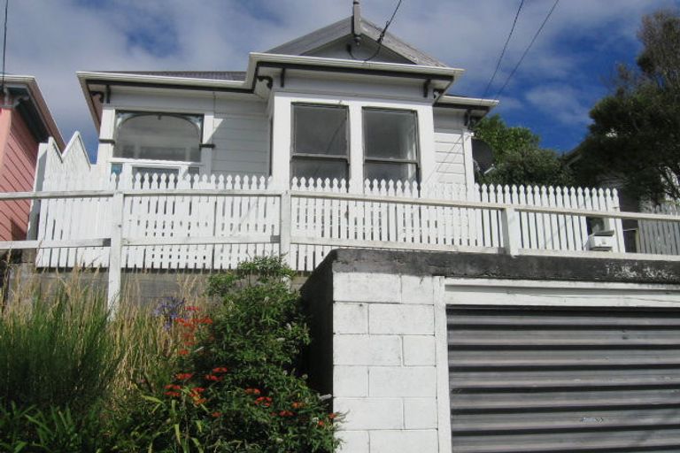 Photo of property in 8 Hadfield Terrace, Kelburn, Wellington, 6012