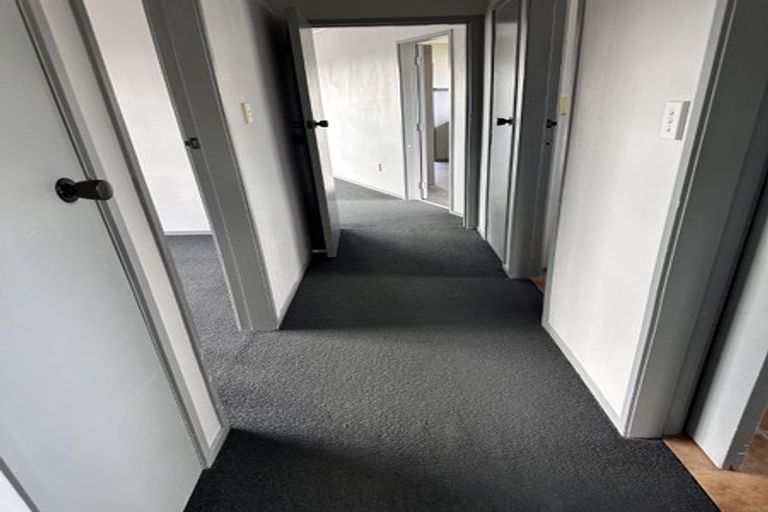 Photo of property in 33 Amanda Avenue, Dinsdale, Hamilton, 3204