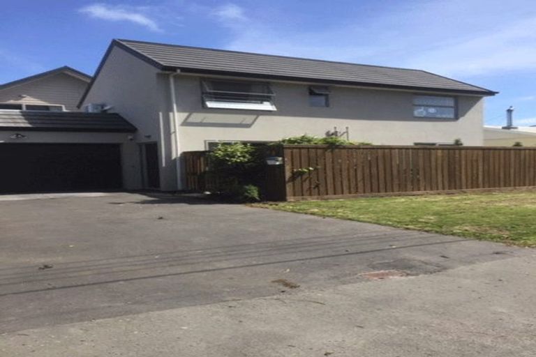 Photo of property in 1/100 Hastings Street West, Sydenham, Christchurch, 8023