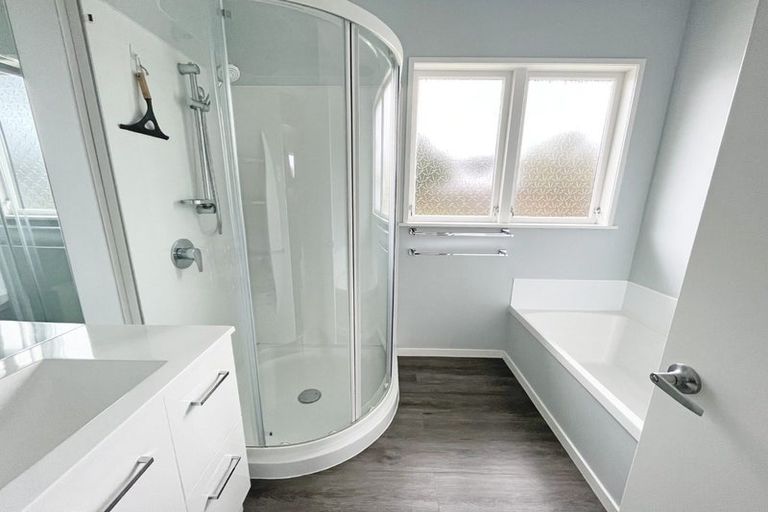 Photo of property in 18 Wyndham Street, Awapuni, Palmerston North, 4412