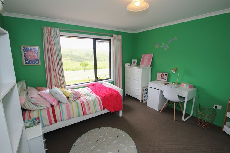 Photo of property in 4/102 Beach Road, Awamoa, Oamaru, 9495