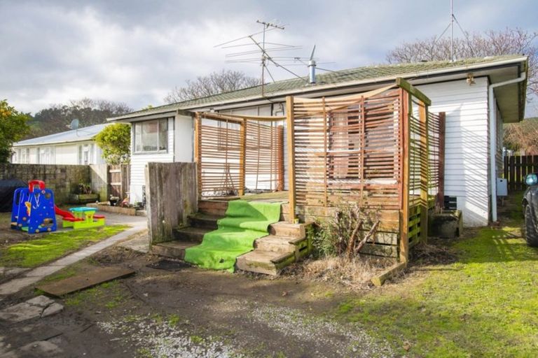 Photo of property in 42 Lyell Road, Outer Kaiti, Gisborne, 4010