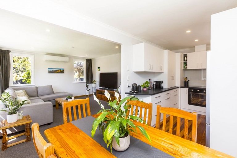 Photo of property in 84 Black Beech Street, Birchville, Upper Hutt, 5018