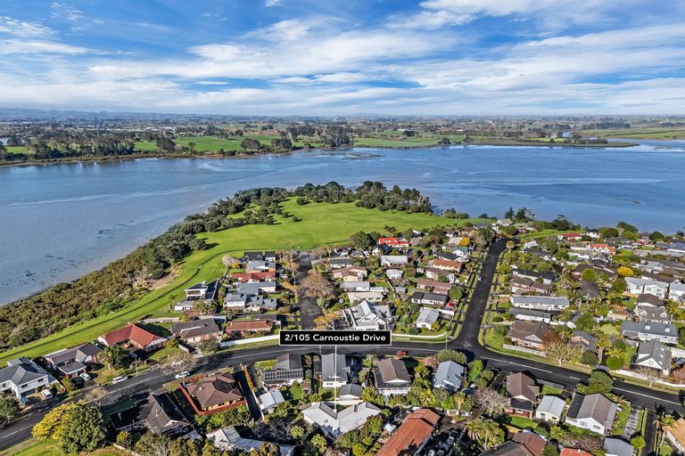 Photo of property in 2/105 Carnoustie Drive, Wattle Downs, Auckland, 2103