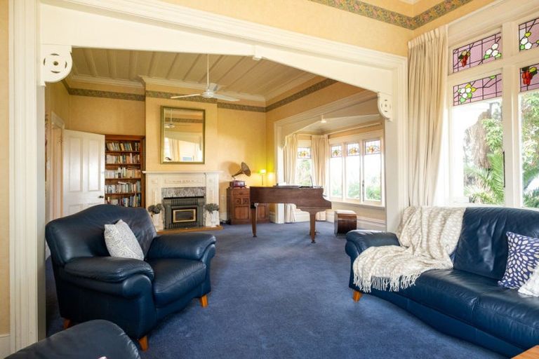 Photo of property in 14 Elizabeth Road, Bluff Hill, Napier, 4110