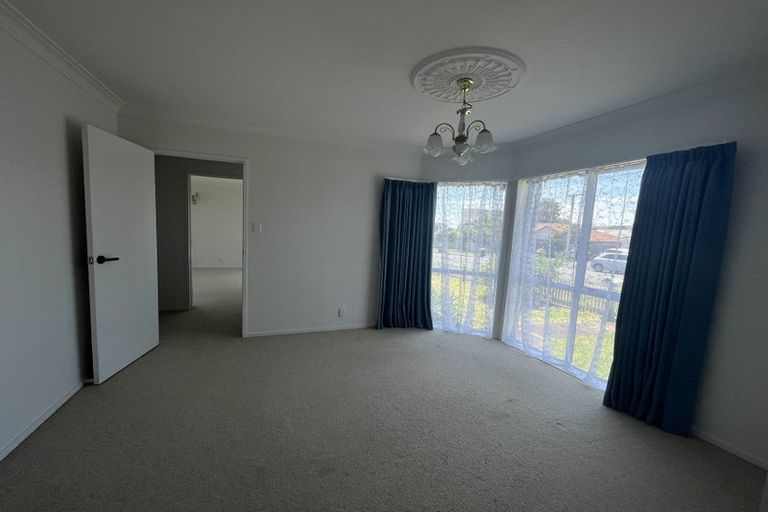 Photo of property in 1/5 Fenwick Avenue, Milford, Auckland, 0620