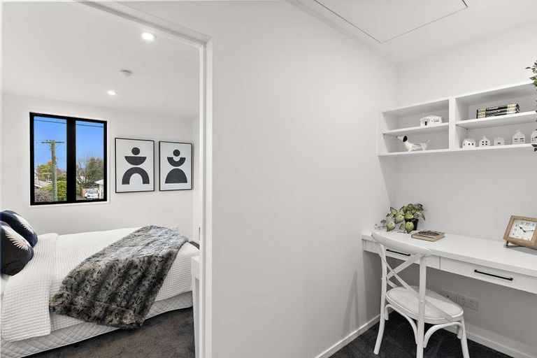 Photo of property in 2/41 Wychbury Street, Spreydon, Christchurch, 8024