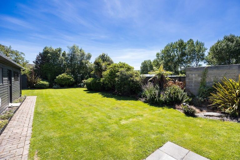 Photo of property in 98 Main Road, Fairfield, Dunedin, 9018