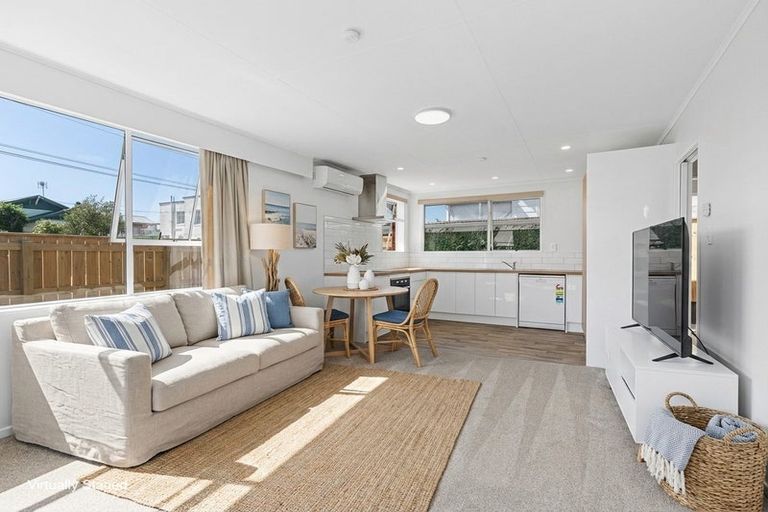 Photo of property in 29 Hine Street, New Plymouth, 4310