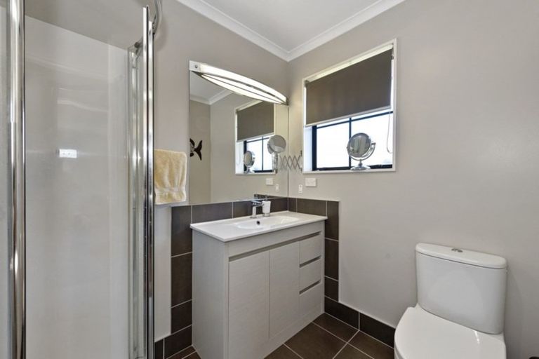 Photo of property in 5 Longwood Place, Harrowfield, Hamilton, 3210