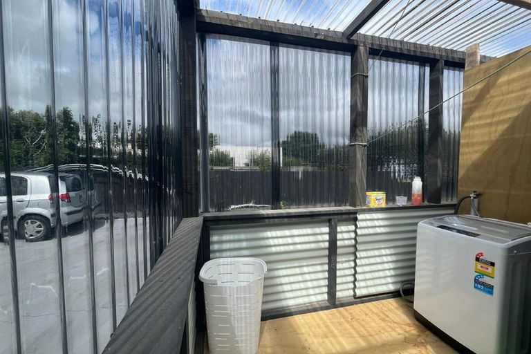 Photo of property in 12 Hokio Beach Road, Levin, 5510