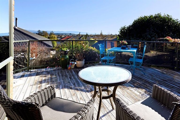 Photo of property in 5 Orpington Place, Stoke, Nelson, 7011