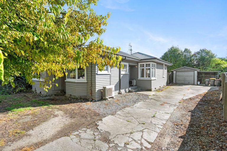 Photo of property in 257 Ferry Road, Waltham, Christchurch, 8011