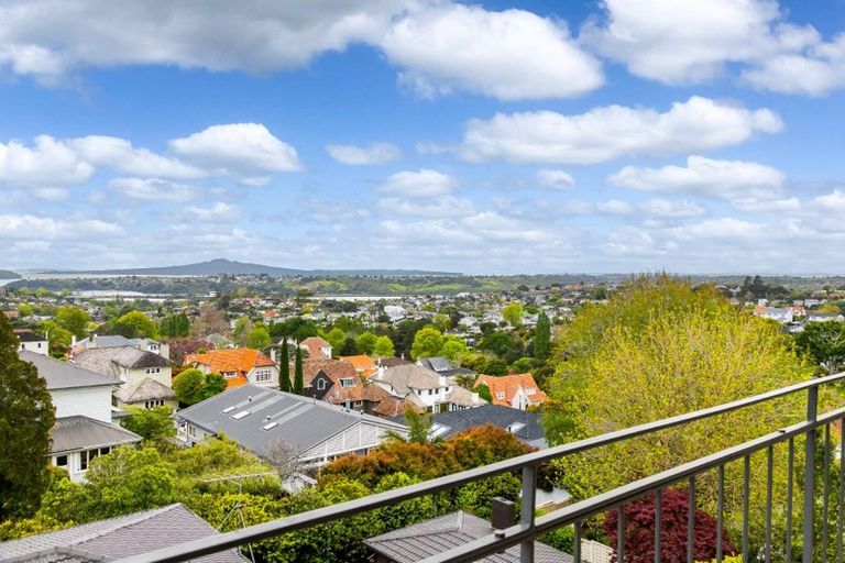 Photo of property in 6/19 Victoria Avenue, Remuera, Auckland, 1050