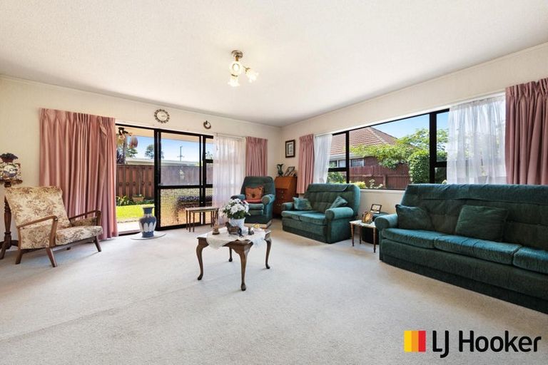 Photo of property in 11a Alfriston Road, Manurewa East, Auckland, 2102